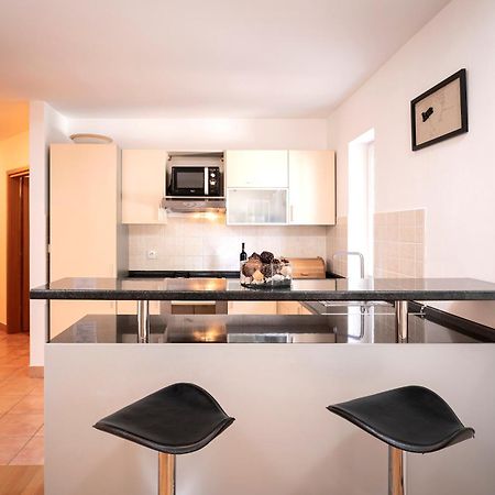 Villa Dalmatia Apartments Bol Eksteriør bilde