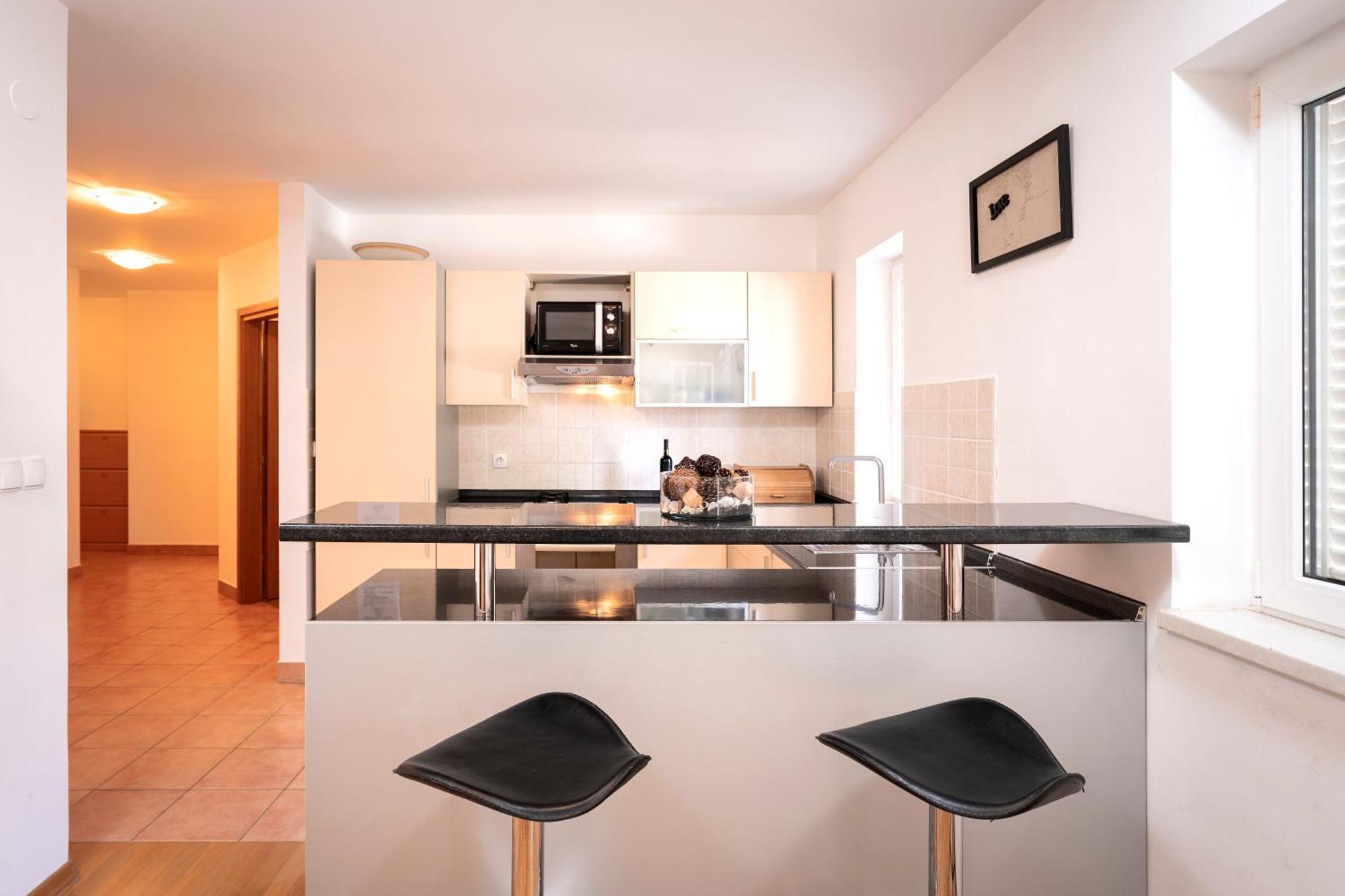 Villa Dalmatia Apartments Bol Eksteriør bilde